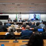 GRUPO DA REFORMA ADMINISTRATIVA QUER REGULAMENTAR TEMPORÁRIOS E PREOCUPA SERVIDORES